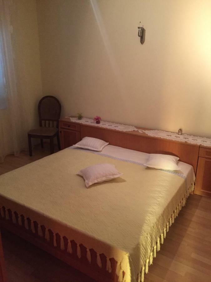 Apartman Frane 6+2 Brodarica (Sibenik-Knin) Exterior foto